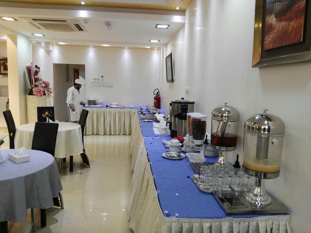 Al Karam Hotel Apartment Nizwa Eksteriør billede