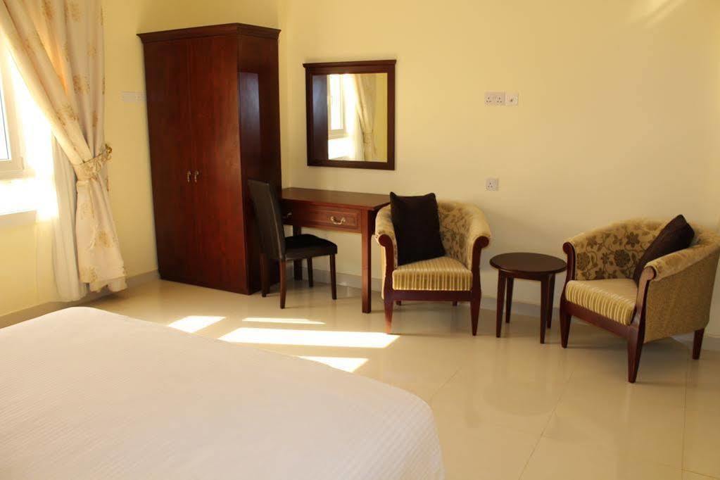 Al Karam Hotel Apartment Nizwa Eksteriør billede